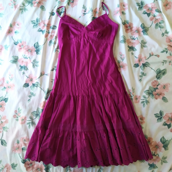 GAP Fuchsia Tiered Ruffle Eyelet Summer Dress - Picture 1 of 6